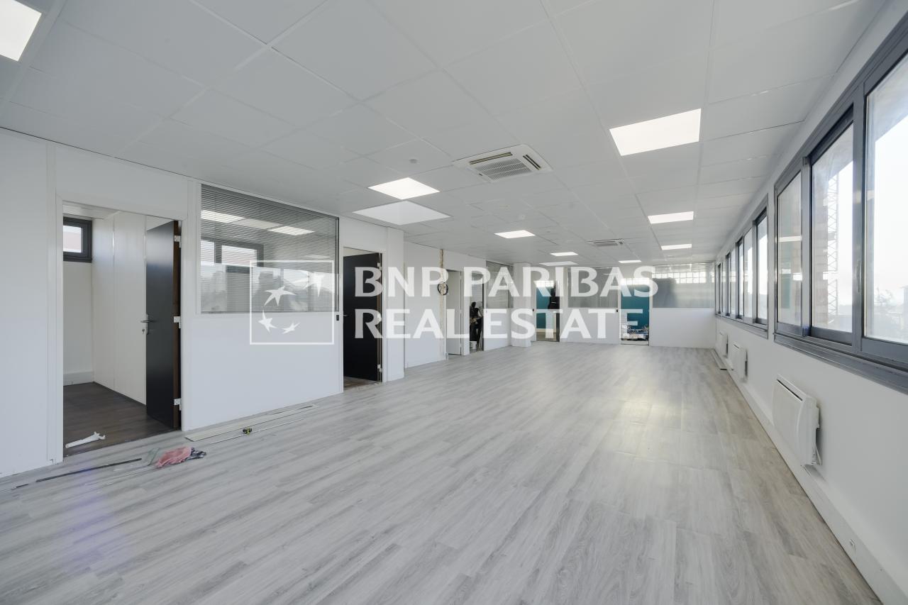 Bureau Châtillon 163m² Location bureau Châtillon Hauts-de-Seine OLBUR2202587 12